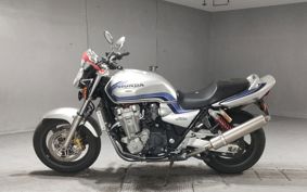 HONDA CB1300SF SUPER FOUR 2000 SC40