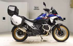 BMW R1300GSツーリングASA 2025