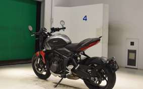 TRIUMPH TRIDENT 660 2021