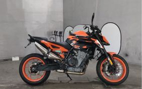 KTM 890 DUKE 2023 TU940