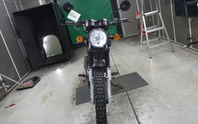 YAMAHA YB125SP 2012