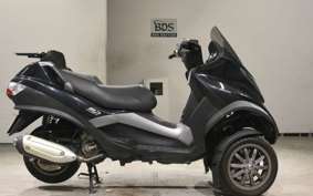 PIAGGIO MP3 250