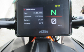 KTM 1290 SUPER DUKE R EVO 2022 V3940