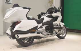 HONDA GL 1800 GOLD WING TOUR DCT 2026 SC79
