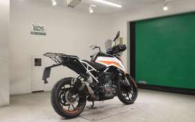 KTM 390 DUKE 2025