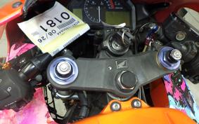 HONDA CBR600RR GEN 2 2006 PC37