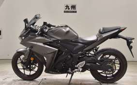 YAMAHA YZF-R25 2011 RG10J