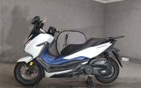 HONDA FORZA MF13