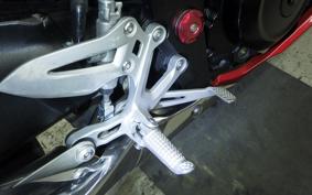 SUZUKI GSX-S1000F 2015