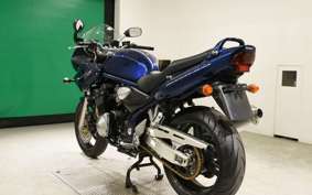 SUZUKI BANDIT 1200 S 2002 GV77A