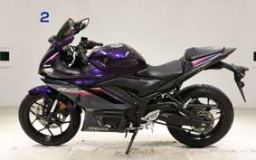 YAMAHA YZF-R25 A 1982 RG74J