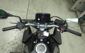 HONDA CB650R 2024 RH17