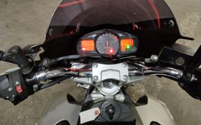 SUZUKI GSR 400 2008 GK7DA