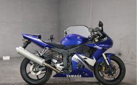 YAMAHA YZF-R6 2005 RJ09