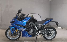 SUZUKI GSX-8R EM1AA