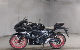 SUZUKI GSX-R125 DL33B