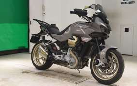 MOTO GUZZI V100 MANDELLO 2023