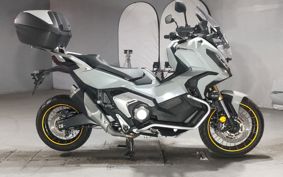 HONDA X-ADV 750 RH10