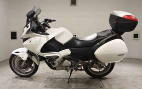 HONDA DEAUVILLE 680 2007