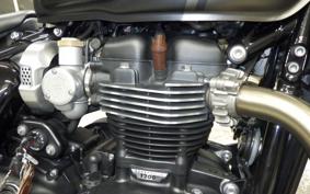 TRIUMPH BONNEVILLE BOBBER 2022