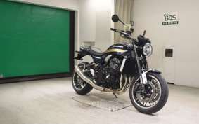 KAWASAKI Z900RS 2022 ZR900K