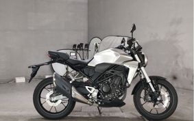 HONDA CB250R MC52