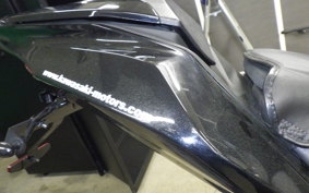 KAWASAKI ZX-25R ZX250E