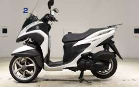 YAMAHA TRICITY 125 SE82J