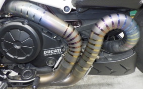 DUCATI DIAVEL AMG 2012