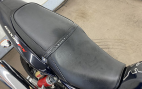 SUZUKI GSX250 ZR250C