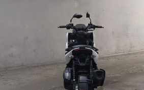 YAMAHA X FORCE SG79J