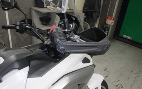 HONDA NC750X LD 2017 RC90