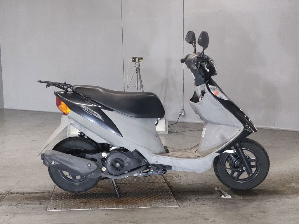 Фото Suzuki ADDRESS V125 с японского аукциона