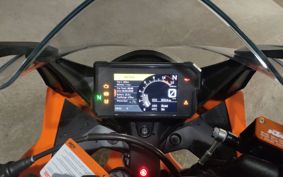 KTM 390 RC 2023 JYJ40