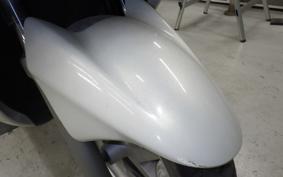 YAMAHA MAJESTY 400 2004