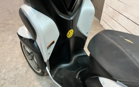 YAMAHA TRICITY 125 SE82J
