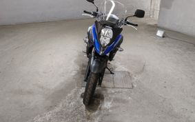 SUZUKI DL650 ( V-Strom 650 ) C733M