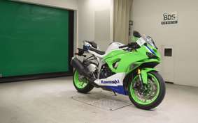KAWASAKI NINJA ZX-6R A 2024 ZX636J