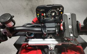 DUCATI STREET FIGHTER V4S 2023 1F00AA