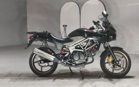 HONDA VTR 250 F MC33