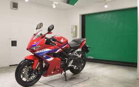 HONDA CBR650R E-Clutch 2026 RH17