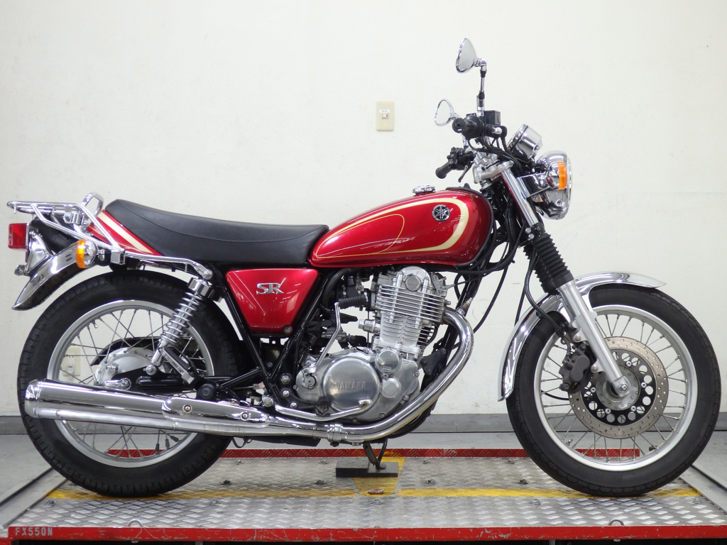 Фото Yamaha SR400 2015 с японского аукциона