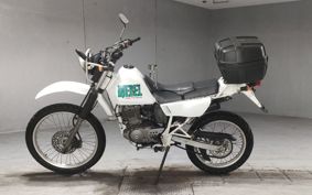 SUZUKI DJEBEL 125 SF44A