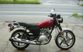 YAMAHA YB125SP PCJL
