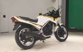 HONDA VT250FE MC08