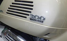 VESPA GTS300 IE 2021