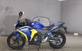HONDA CBR250R MC41