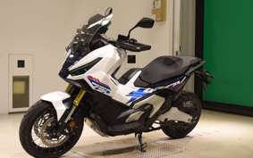 HONDA X-ADV 750 2026 RH21