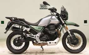 MOTO GUZZI V85 TT 2021