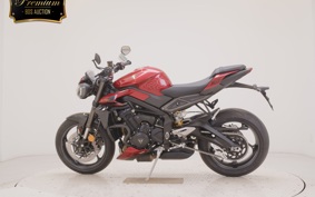 TRIUMPH STREET TRIPLE RS 2026